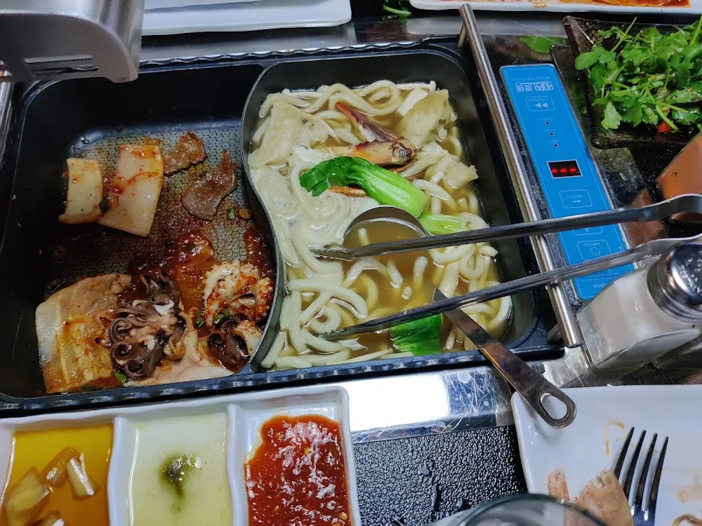 Udon Seafood Noodle Soup Pick Your Favorite Seafood